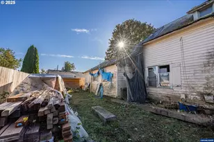 109 S Trade St, Amity, OR 97101 - Photo 6