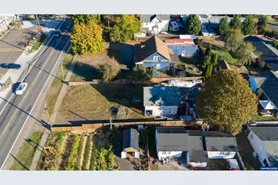 109 S Trade St, Amity, OR 97101 - Photo 8