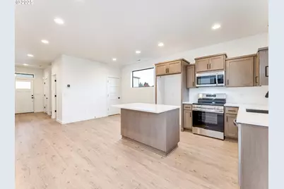 10112 NE 45th Ct, Vancouver, WA 98686 - Photo 14