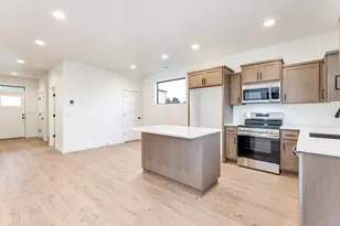 10112 NE 45th Ct, Vancouver, WA 98686 - Photo 14