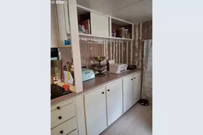 3950 Coburg Rd #3, Eugene, OR 97408 - Photo 8
