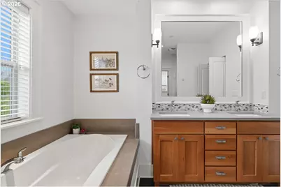 605 SW Trillium Creek Ter, Portland, OR 97225 - Photo 22