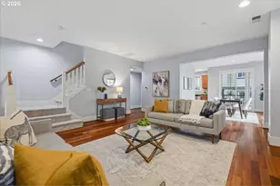 605 SW Trillium Creek Ter, Portland, OR 97225 - Photo 8