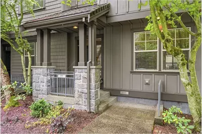 605 SW Trillium Creek Ter, Portland, OR 97225 - Photo 2