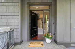 605 SW Trillium Creek Ter, Portland, OR 97225 - Photo 4
