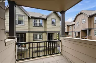 605 SW Trillium Creek Ter, Portland, OR 97225 - Photo 32