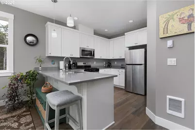 4145 SE Inlet Ave, Lincoln City, OR 97367 - Photo 10