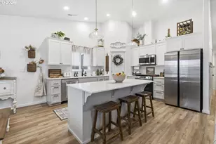 332 Owens Wy, Creswell, OR 97426 - Photo 18