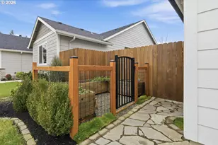 332 Owens Wy, Creswell, OR 97426 - Photo 42