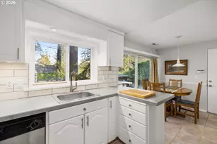 1725 South Shore Blvd, Lake Oswego, OR 97034 - Photo 18