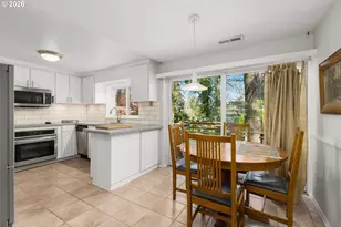 1725 South Shore Blvd, Lake Oswego, OR 97034 - Photo 14