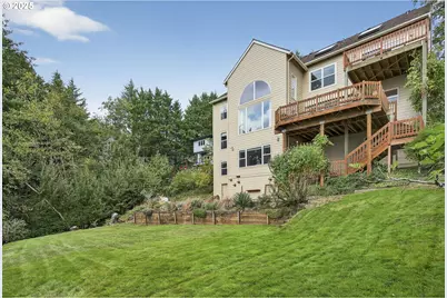 8452 NW Timber Ridge Ct, Portland, OR 97229 - Photo 38