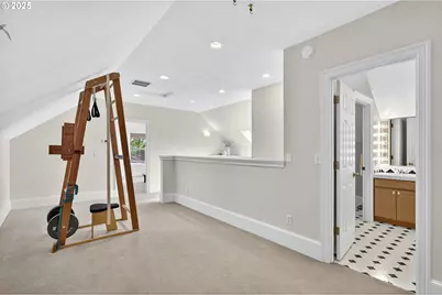 8452 NW Timber Ridge Ct, Portland, OR 97229 - Photo 30