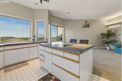 7627 SE 140th Dr, Portland, OR 97236 - Photo 18