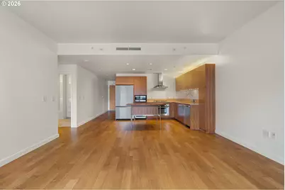 836 S Curry St #706, Portland, OR 97239 - Photo 10