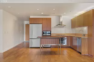 836 S Curry St, Portland, OR 97239 - Photo 4