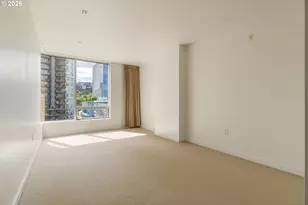 836 S Curry St, Portland, OR 97239 - Photo 16