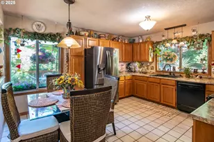 169 NW Brent Ct, Roseburg, OR 97471 - Photo 12
