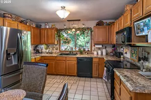 169 NW Brent Ct, Roseburg, OR 97471 - Photo 14