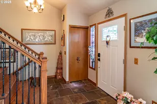 169 NW Brent Ct, Roseburg, OR 97471 - Photo 6