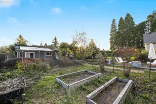 10361 NE Sacramento St, Portland, OR 97220 - Photo 38