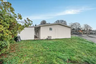 871 SW Liberty Bell Dr, Beaverton, OR 97006 - Photo 26