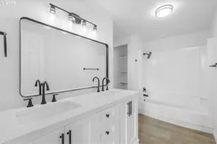 871 SW Liberty Bell Dr, Beaverton, OR 97006 - Photo 16