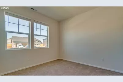 677 Terra Linda Ave, Eugene, OR 97404 - Photo 2