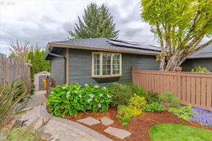 5240 Chapman St S, Salem, OR 97306 - Photo 46