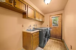 1111 NW Satara Ct, Salem, OR 97304 - Photo 20