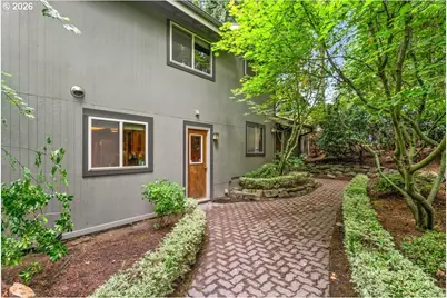 1111 NW Satara Ct, Salem, OR 97304 - Photo 36