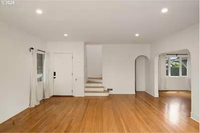 5235 NE 16th Ave, Portland, OR 97211 - Photo 4