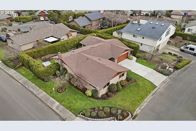 1145 NW Sunnywood Ct, McMinnville, OR 97128 - Photo 38