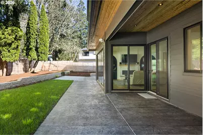 19151 Marlin Ct, Lake Oswego, OR 97035 - Photo 12