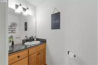 68260 Ridge Rd, North Bend, OR 97459 - Photo 36