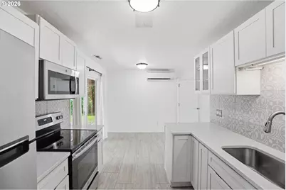 144 NE 139th Ave, Portland, OR 97230 - Photo 14
