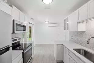 144 NE 139th Ave, Portland, OR 97230 - Photo 14