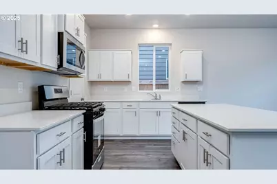 4966 Dilling Ave NE, Salem, OR 97301 - Photo 12