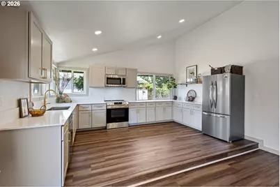 1550 S St, Springfield, OR 97477 - Photo 8