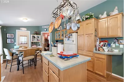 2512 Maia Loop, Springfield, OR 97477 - Photo 18