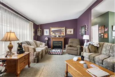 2512 Maia Loop, Springfield, OR 97477 - Photo 4