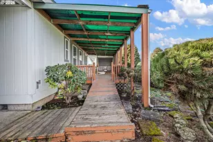 2512 Maia Loop, Springfield, OR 97477 - Photo 30