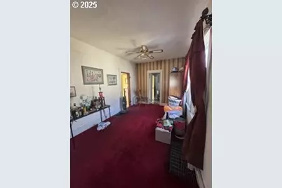 3627 NE 9th Ave, Portland, OR 97212 - Photo 6