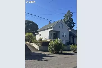 3627 NE 9th Ave, Portland, OR 97212 - Photo 1