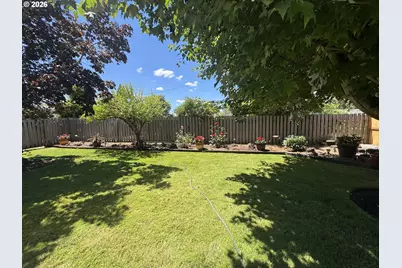 845 W Rose St, Lebanon, OR 97355 - Photo 42