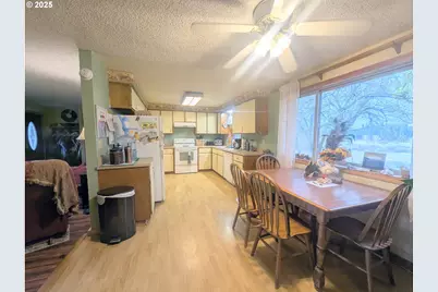 71564 Palmer Junction Rd, Elgin, OR 97827 - Photo 18