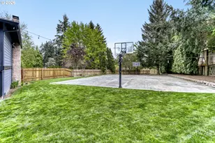 9244 SW Blake St, Tualatin, OR 97062 - Photo 28