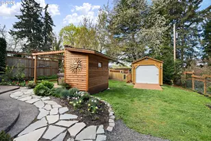 2050 Friendly St, Eugene, OR 97405 - Photo 38