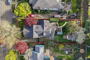 2050 Friendly St, Eugene, OR 97405 - Photo 42