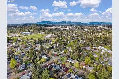 2050 Friendly St, Eugene, OR 97405 - Photo 46